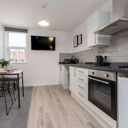 Charles Alexander Short Stay - Charnley House Apartments Blackpool Zewnętrze zdjęcie
