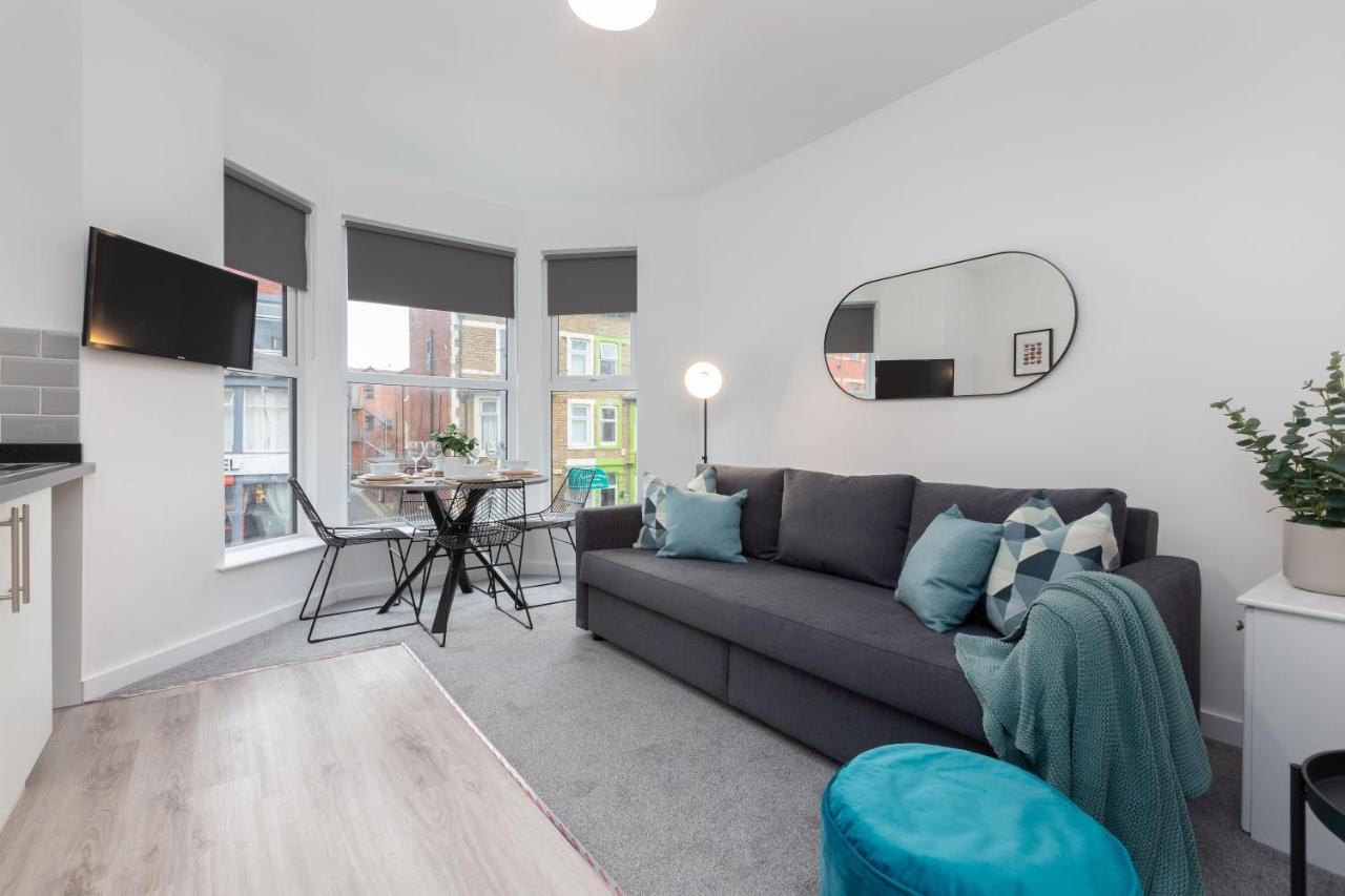 Charles Alexander Short Stay - Charnley House Apartments Blackpool Zewnętrze zdjęcie