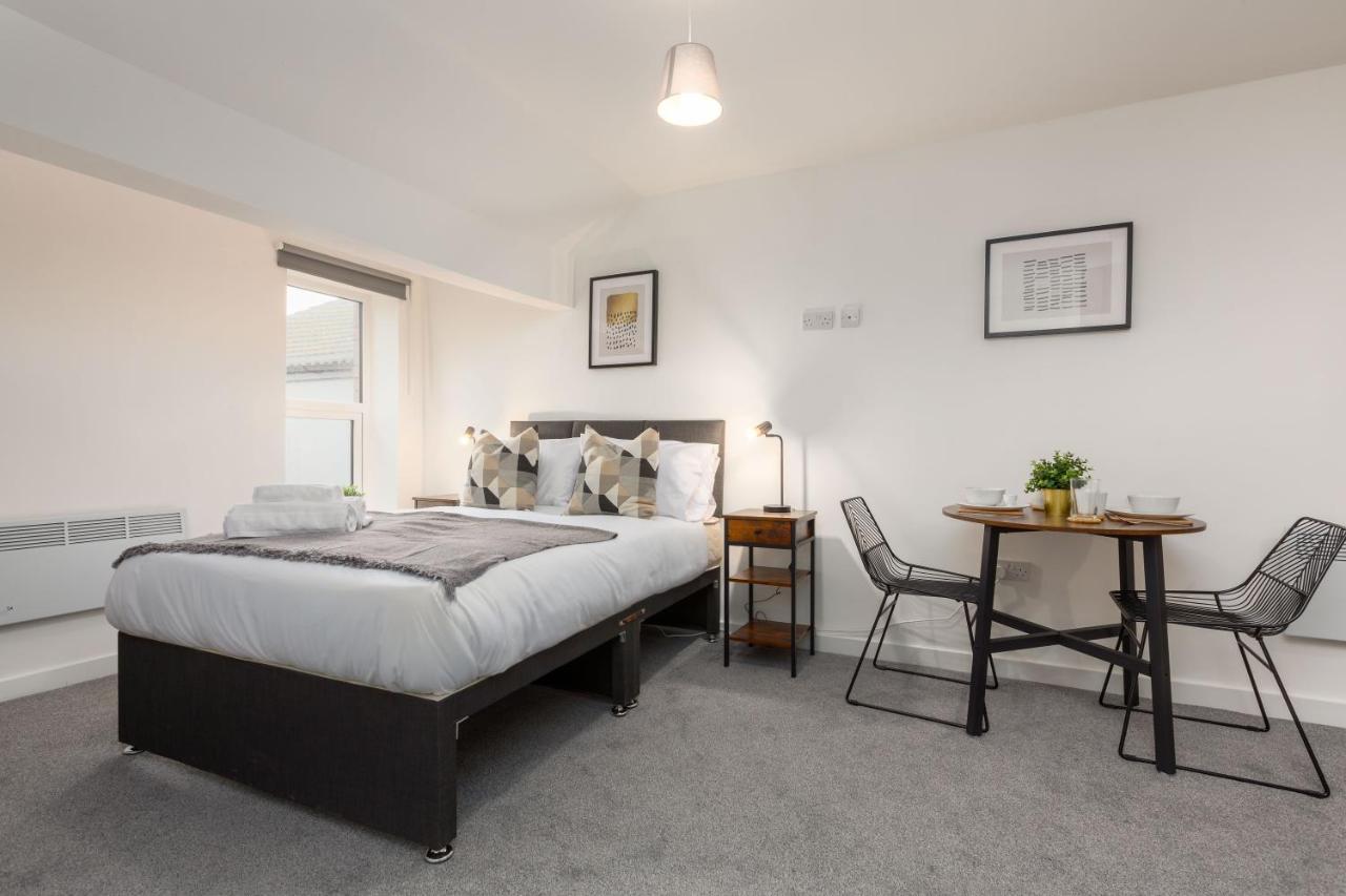 Charles Alexander Short Stay - Charnley House Apartments Blackpool Zewnętrze zdjęcie