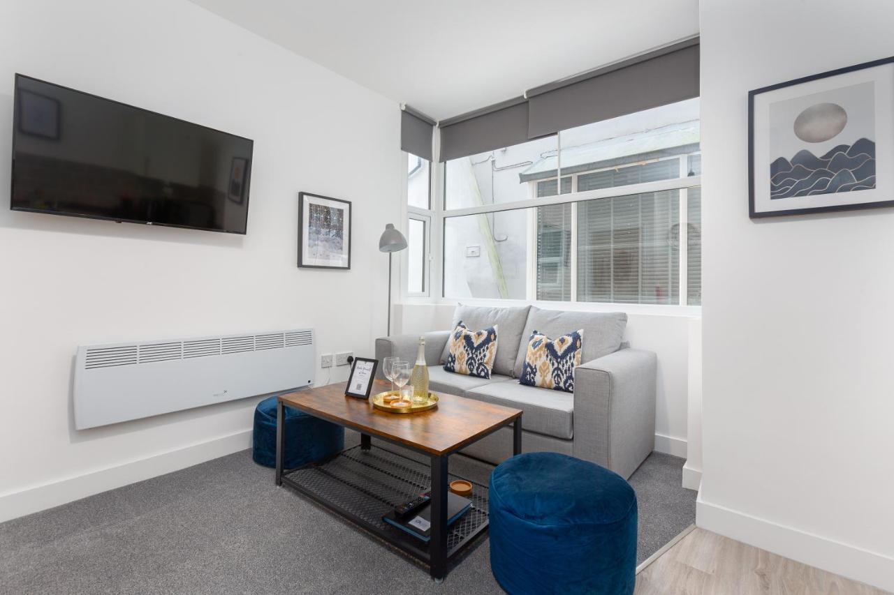 Charles Alexander Short Stay - Charnley House Apartments Blackpool Zewnętrze zdjęcie