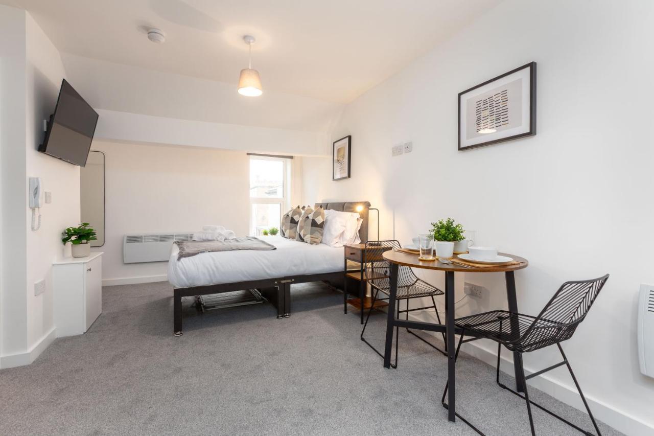 Charles Alexander Short Stay - Charnley House Apartments Blackpool Zewnętrze zdjęcie