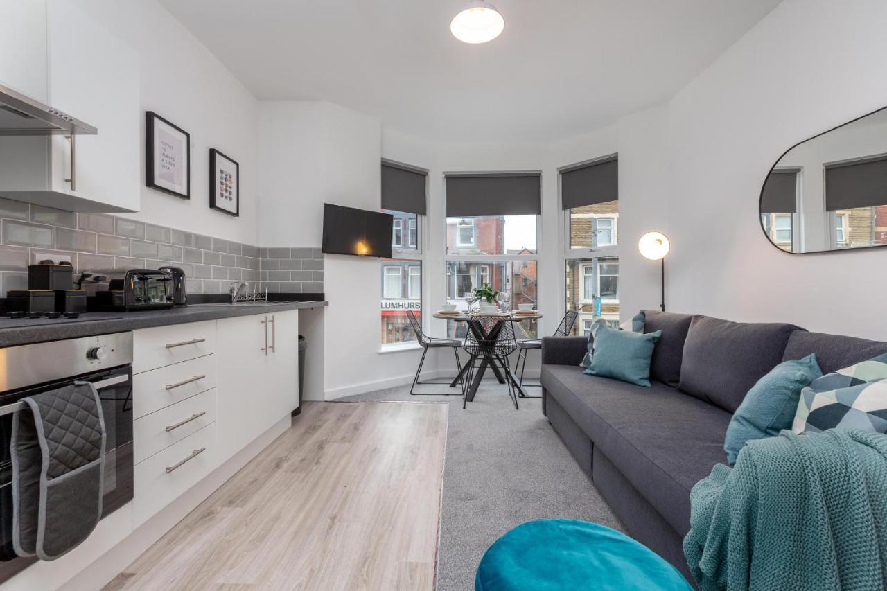 Charles Alexander Short Stay - Charnley House Apartments Blackpool Zewnętrze zdjęcie