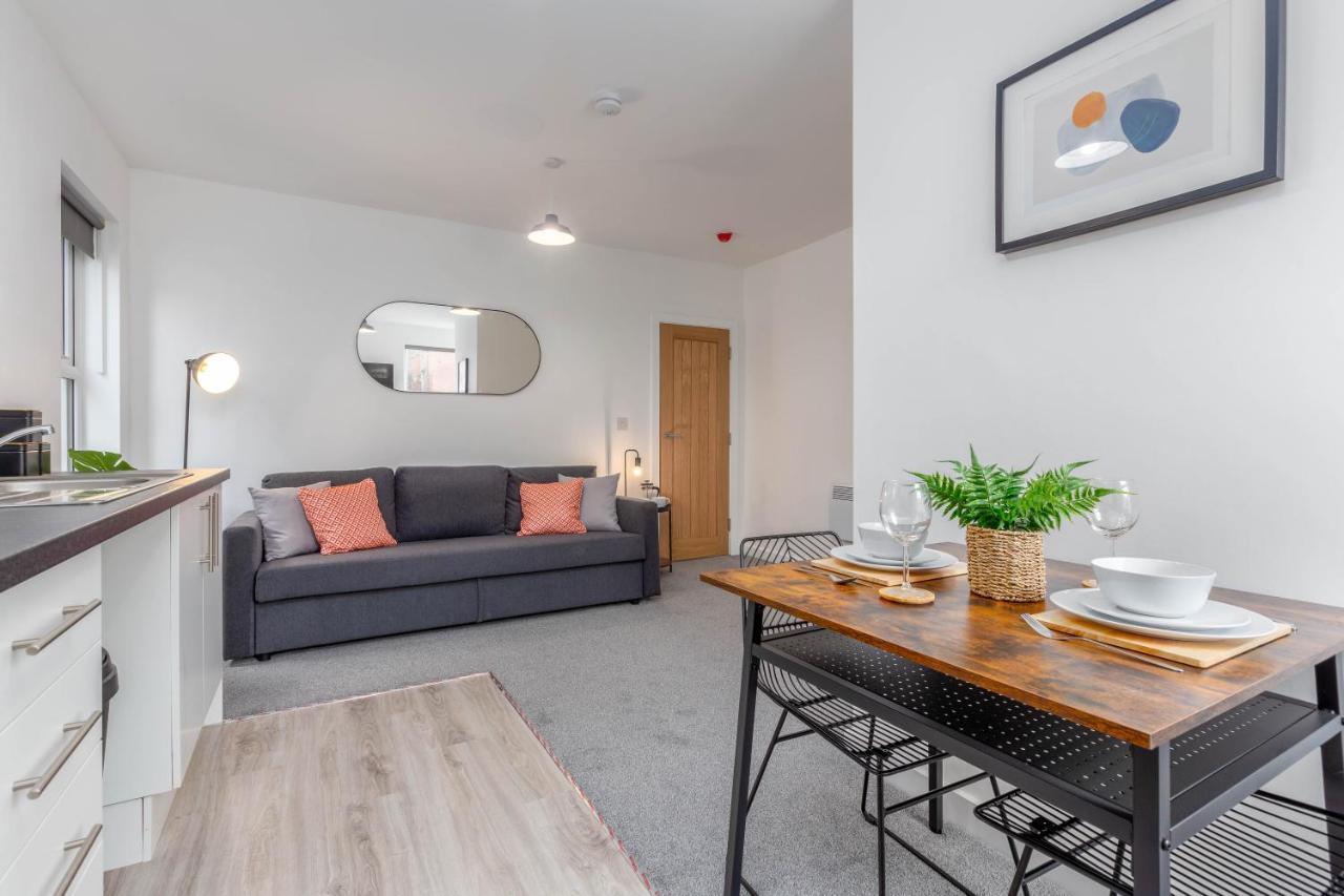 Charles Alexander Short Stay - Charnley House Apartments Blackpool Zewnętrze zdjęcie