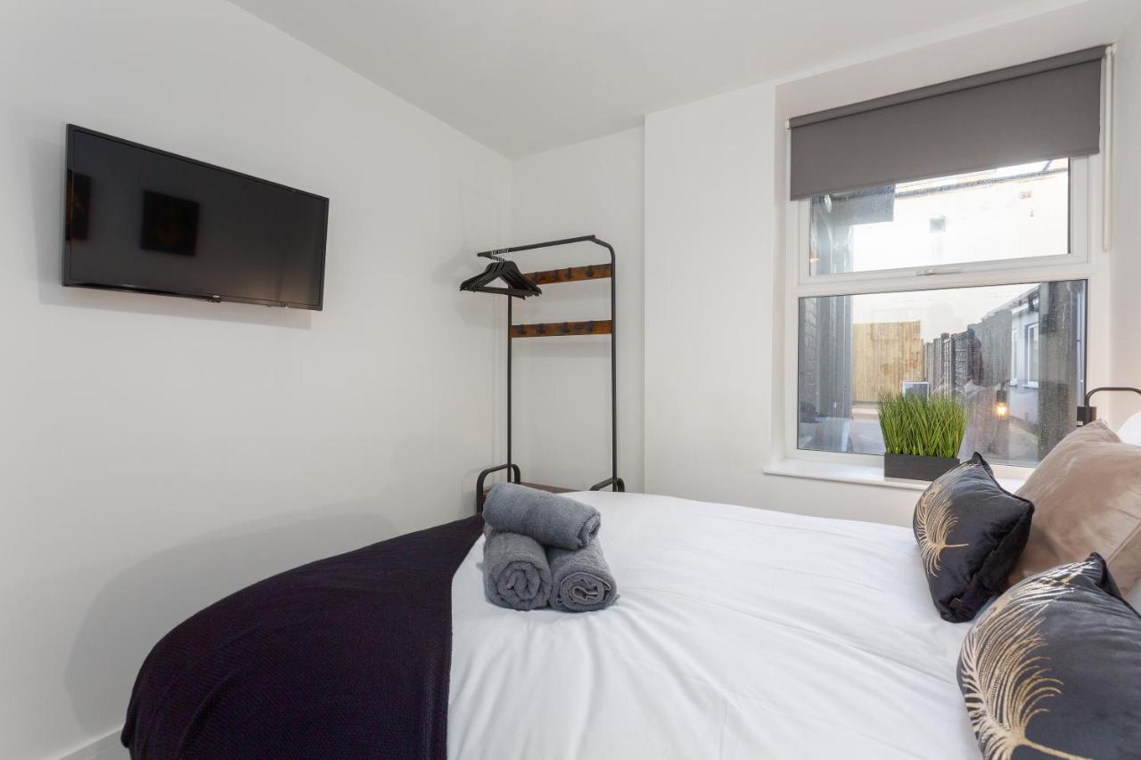 Charles Alexander Short Stay - Charnley House Apartments Blackpool Zewnętrze zdjęcie