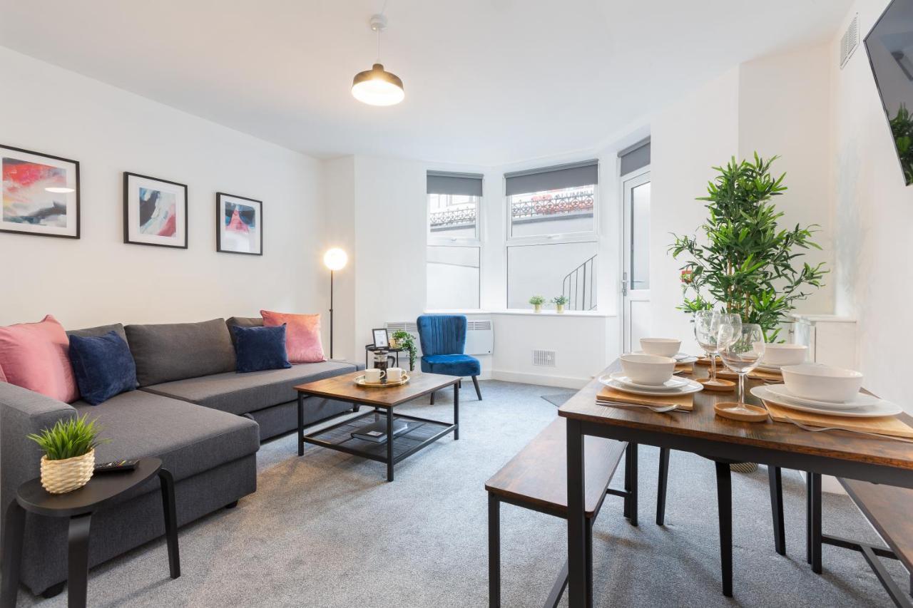 Charles Alexander Short Stay - Charnley House Apartments Blackpool Zewnętrze zdjęcie